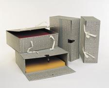 Scatole per archivio Scatola archivio COMBI BOX realizzato in robusto ekostar da 2 mm ed in polipropilene stampato -