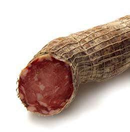 Salami, prosciutti, salsicce... Mattino visita ad un salumificio. Pranzo degustazione salumi con abbinamento di vino Dolcetto Langhe Monregalese.