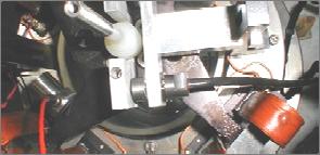 TAGLIO TORSIONALE CICLICO - Apparecchiatura 1) Sistema elettromeccanico È uguale a quello di RC con l aggiunta di trasduttori di non contatto per la misura delle deformazioni angolari sulla testa del