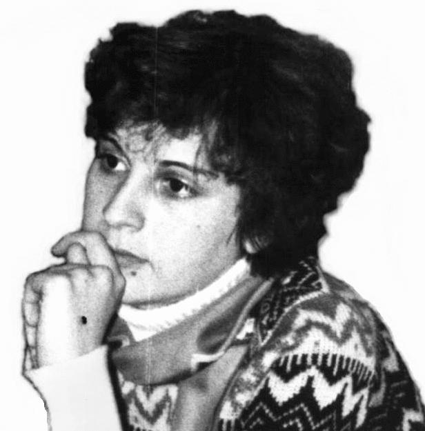 Manuela Masi Manuela Masi, nata il 15 ottobre 1952 nel Comune di Impruneta a Fonte Seconda, non lontano da quel piccolo borgo di Grassina chiamato Bubè, nel quale la sua famiglia si trasferì subito