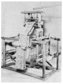 Ma la prima macchina a disporre di un vero programma è il telaio di Jacquard costruito nel 1804: il