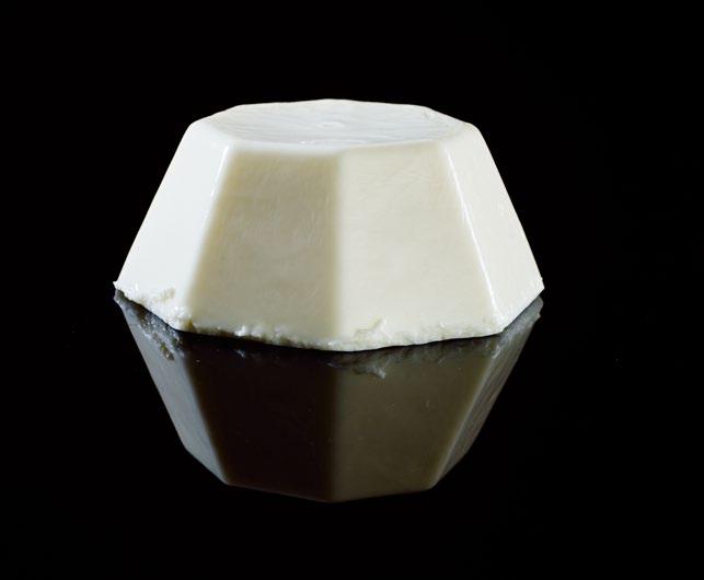 plain flour 00, meringue (fresh pasteurised egg whites, sugar) Gelling agent: Food grade gelatin.