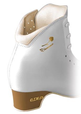 padding for the maximum comfort and firm foot lodgement Two components DUAL sole for the dispersion of vibrations.