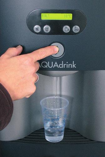 temperatura ambiente o fredda L erogatore fisso collegato direttamente alla rete di acqua potabile AQUAdrink vi consente di bere in