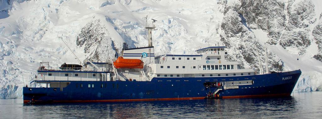 CROCIERA SVALBARD SETTENTRIONALE Un viaggio affascinante nello splendido scenario artico delle Isole Svalbard, estremo lembo di terra prima della calotta polare.