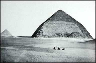 Francis Frith, Le piramidi di Dahshur in