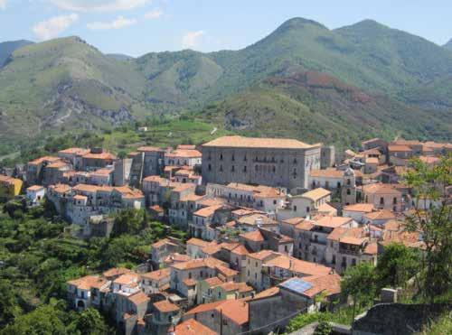 Borgo di Aieta - 13km dal Resort Aieta è il quarto borgo più bello d Italia, uno