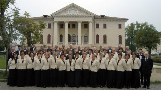 Coro G.D. Faccin Il Coro Giandomenico Faccin di Trevignano si forma nel 1976.
