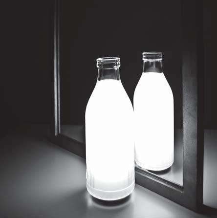 un litro di luce marcello chiarenza 2010 corpo illuminante da tavolo per interni IP20.