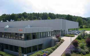 La produzione avviene in tre moderni stabilimenti in Germania e in Svizzera.