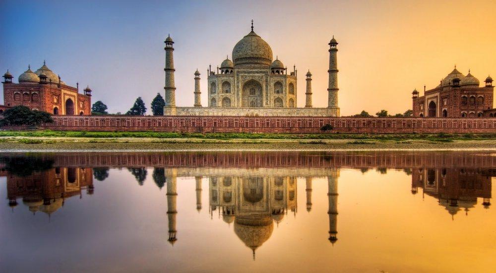 2) 10 GIORNI / 9 NOTTI (GIORNALIERO SU BASE INDIVIDUALE) Itinerario: Delhi, Agra, Jaipur,