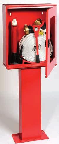 art.62/a CASSETTA CORREDO IDRANTI SERIE CUBA UNI 10779 cuba fire hose system for pillar hydrant UNI 10779 Corredo singolo: Contiene la dotazione minima richiesta dalla UNI 10779.