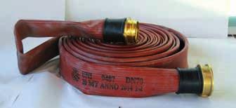 art.45/c MANICHETTA EXTREME uni 9487/en 14540 fire hose industrial with couplings Codice DN Metri Euro A144515 45 15 179,00 A144520 45 20 214,00 A144525 45 25 257,00 A144530 45 30 251,00 A147015 70