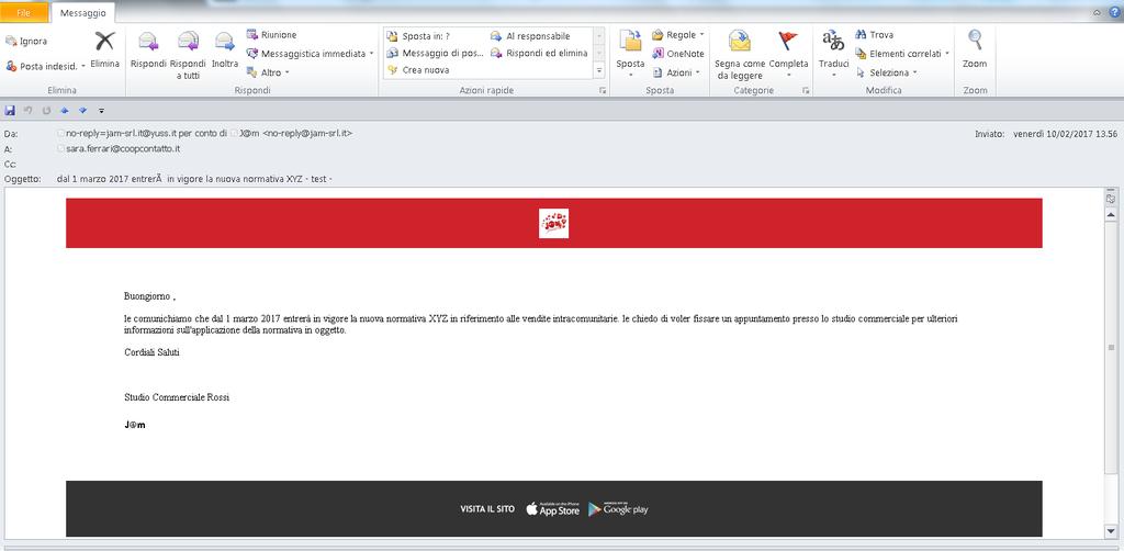 Una volta ricevuta la mail, il cliente può scaricare la tua APP semplicemente cliccando sul simbolo degli Store in fondo, come