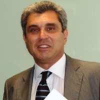 Moderatori Silvano Bari, Professore a contratto di Valutazione del rischio presso l Università Campus Biomedico di Roma e presso il Master in Homeland Security, è certificato CISM (Certified