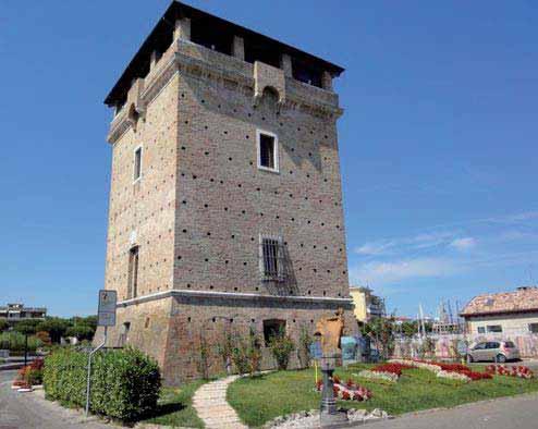 Cervia L antica Civiltà del Sale Cervia non è solo sea, sand an sun, perciò godete appieno di mare, spiaggia e sole durante il vostro soggiorno balneare, ma non perdete l opportunità di conoscere la