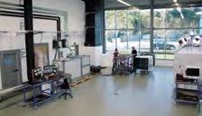 200 m², di un laboratorio dei flussi dell aria ambiente, un laboratorio multiuso e un laboratorio di fonometria.