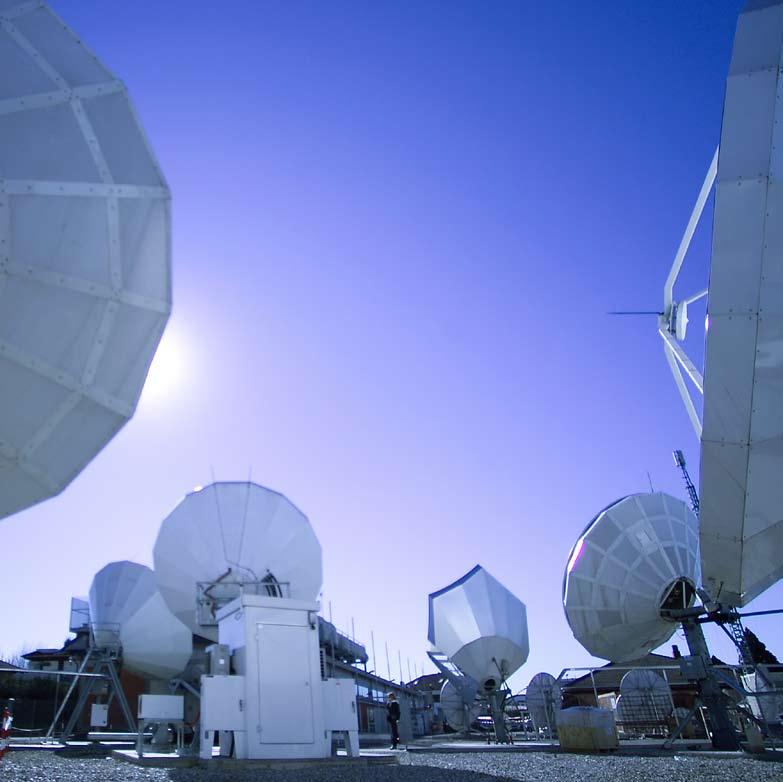 Portare la banda larga ad imprese, ISP ed enti pubblici non raggiunti dalle reti terrestri è infatti la principale attività di Skylogic.