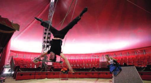 Monfalcone, gli artisti del Circo Miranda Orfei si allenano 08.