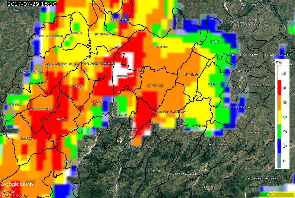 4. Analisi della grandine, del vento ed effetti al suolo L evento, quindi, è stato caratterizzato dal rapido transito di strutture temporalesche associate a raffiche di