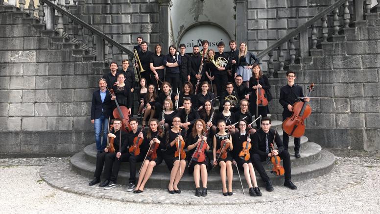 LICEO MUSICALE Il percorso del liceo musicale è indirizzato all apprendimento tecnico-pratico della musica e allo studio del suo ruolo nella storia e nella cultura.