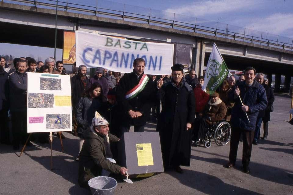 IL BISOGNO DI PAESAGGIO Il paesaggio è un bisogno sociale cerchiamo TUTTI di vivere e soprattutto