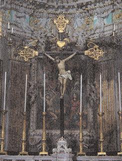Fig. 7 Anonimo scultore genovese della prima metà del XVIII secolo, Cristo crocifisso. Settecento, alla quale non è attualmente possibile dare spiegazione.