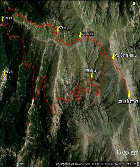 questa è una grande pietraia pedalabile solo a tratti, la maggior parte del sentiero si fa a piedi fino al valico di Genna Orisa, dove finalmente la salita spiana e siamo in vista della famosa croce