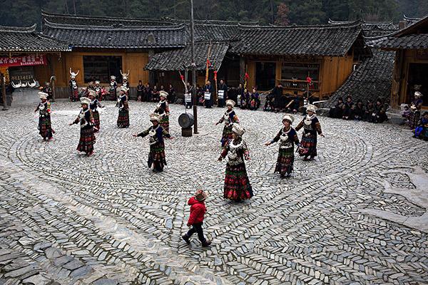 Dal 3 giorno al 7 giorno Dall 8 al 12 Gennaio: Guiyang Liuzhi Anshun Kaili - Rongjiang Visiteremo numerosi villaggi Miao, Dong e Tunpu.