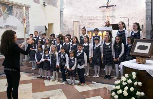 30 Utrinki iz Assisija Gospodovega leta 2017 pa je bila cerkev sv. Marie Maggiore s posebnim dekretom škofa Domenica povišana v svetišče, ki je v nedeljo, 14.