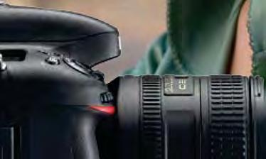 Profondità e dettagli eccezionali Il nuovissimo sensore CMOS Nikon FX da 24,3 megapixel assicura livelli sensazionali di dettaglio e di gamma tonale, anche in condizioni di scarsa illuminazione.