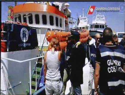 Dentro le carte dell inchiesta sulla nave Ong sequestrata a Lampedusa ROMA La nave Iuventa dell Ong tedesca Jugend Rettet, bloccata a Lampedusa e sequestrata su richiesta della Procura di Trapani con