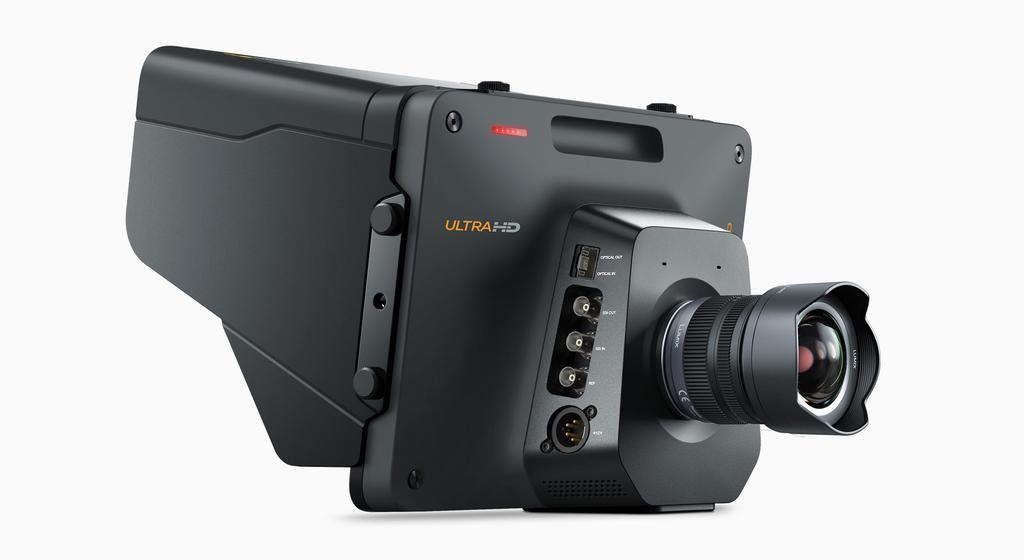 Blackmagic Studio Camera vanta un attacco obiettivo micro 4/3 attivo, compatibile con una vasta gamma di obiettivi e adattatori.