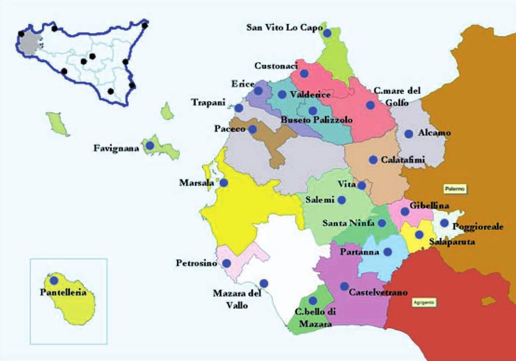 LA PROVINCIA DI TRAPANI: POPOLAZIONE E TERRITORIO La Provincia di Trapani costituisce la parte più occidentale della Regione Sicilia; è bagnata a Nord dal Mar Mediterraneo ad Ovest e Sud-Ovest dal