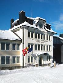 N La Manifattura Audemars Piguet La Vallée de Joux, culla dell arte orologera el cuore del Jura svizzero, a circa 50 chilometri a nord di Ginevra, si trova un paesaggio che ha mantenuto incontaminato