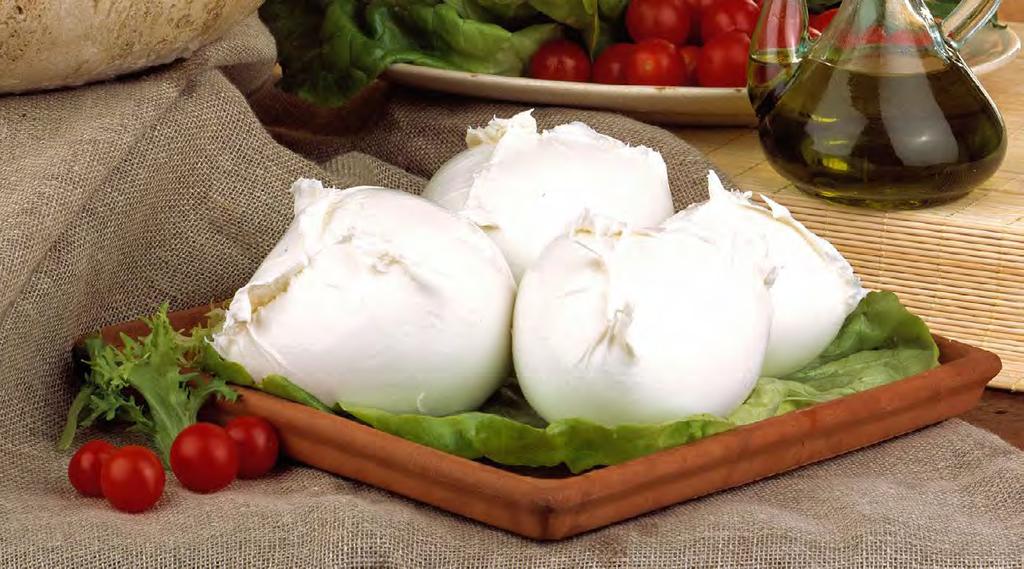 Mozzarella di bufala campana DOP Mozzarellina 100-125-150g Classica 250g fatta a poche ore dalla mungitura con latte di bufale allevate nell area DOP Mozzarellina di bufala, la giusta porzione, il