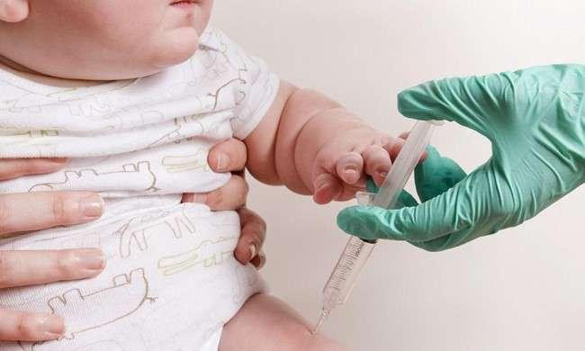 In caso di esonero, omissione o differimento delle vaccinazioni 7 I genitori esercenti la responsabilità genitoriale, ai tutori o ai soggetti affidatari dei minori fino a 16 anni, ivi compresi i