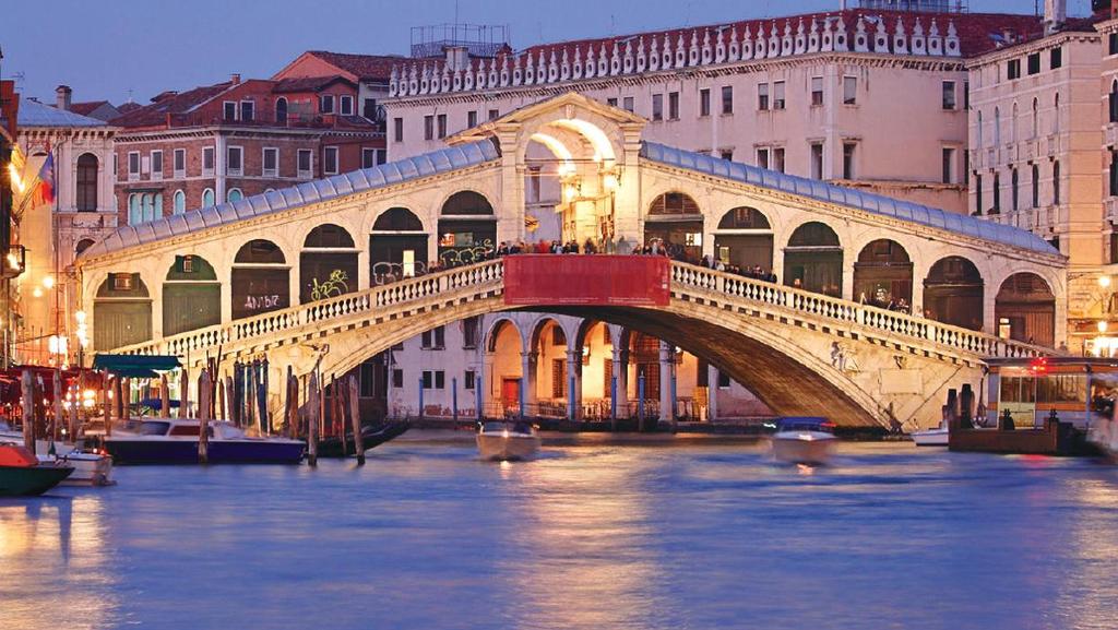VIVI UN ESPERIENZA DI ELEGANZA A VENEZIA ACCADEMYA ha il suo centro d azione in Italia a Venezia, un contesto unico al mondo che si lega perfettamente al suo modus operandi che punta esclusivamente