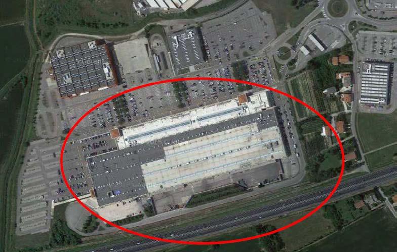 Il centro commerciale Adriatico 2 è collocato nella porzione settentrionale del comune, immediatamente a nord dell Autostrada A4, ed è delimitato a nord e ad est da zone prevalentemente