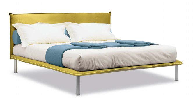 EVO SOFT Upholstered Beds LETTO IMBOTTITO SFODERABILE CON RETE A DOGHE E PIEDE GM31 UPHOLSTERED AND REMOVABLE BED WITH SLATTED BASE AND FOOT GM31 Il letto Evo con testata e giroletto imbottito