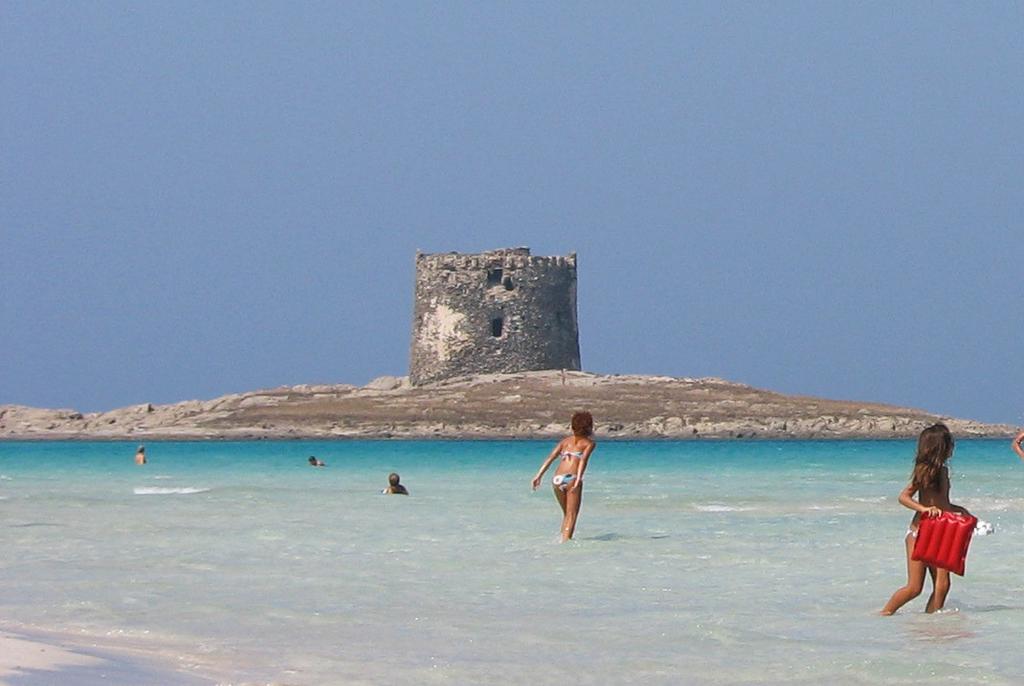 VACANZE IN SARDEGNA 6, 9 E 12 GIORNI APPARTAMENTI ALLO STINTINO COUNTRY PARADISE E/O LE CORTI DI MARINELLA SOGGIORNO IN BILOCALE (APPARTAMENTO CON ANGOLO COTTURA) VIAGGIO IN NAVE INCLUSO PER TUTTA LA