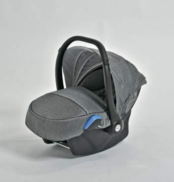 OVETTO / CARSEAT LE BEBÈ L ovetto (0-13kg) è omologato per il trasporto in auto e può essere utilizzato per brevi