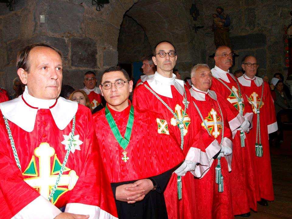 Col Delegato per la Sardegna, hanno partecipato all intensa giornata, in Abiti da Chiesa, il Gr. Uff. (OSSML) Nob. Cav. Prof.