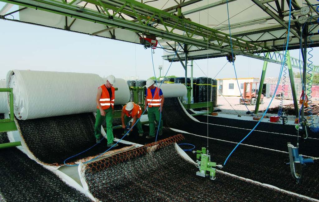 Opere alle bocche di porto Avanzamento lavori 67 Bocca di porto di Lido A sinistra Rinforzo del molo foraneo sud e realizzazione del nucleo