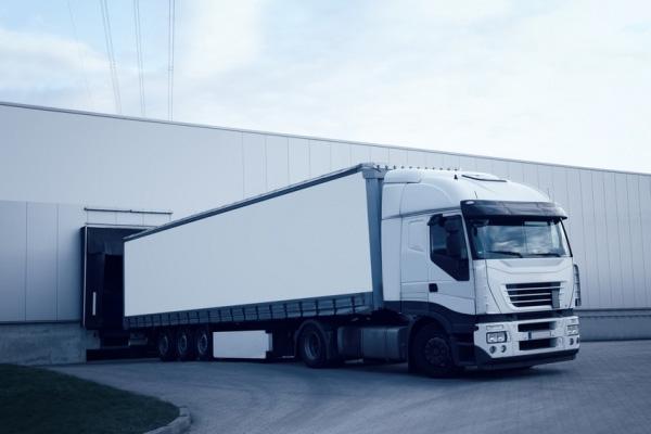 La logistica B2B è sempre più proiettata in verso maggiori performance Lead time ridotti Giacenze più contenute Aumento del livello di servizio richiesto Necessità di sviluppare una rete