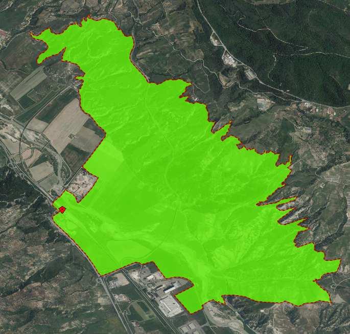 selvatico. La fascia ripariale si presenta con zone rade di tamerici e pioppi neri, molte ginestre, sparto, con brevi tratti di canneti e roveti.