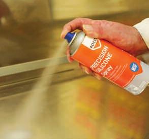 WD Spray Spray resistente al dilavamento, estremamente efficace, in grado di lubrificare, penetrare e proteggere contro la corrosione Una miscela di olio minerale raffinato, progettata come prodotto