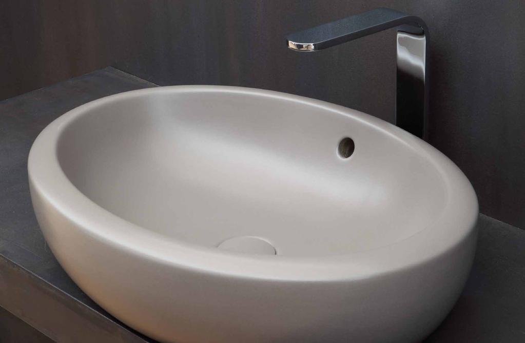 50 design Marco Piva collezione Fluid 51 lavabo da appoggio 60 on top
