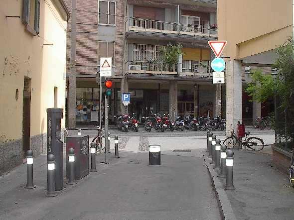 ITS utilizzati dalla città di Bologna Aree pedonali protette da dissuasori mobili 8 aree pedonali