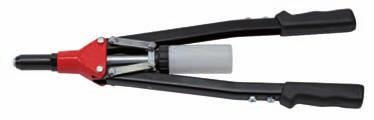 Riveting tool for blind rivets Rivettatrice pneumatica per rivetti da 2, a,8 mm Riveting tool for blind rivets Bar AT22 20